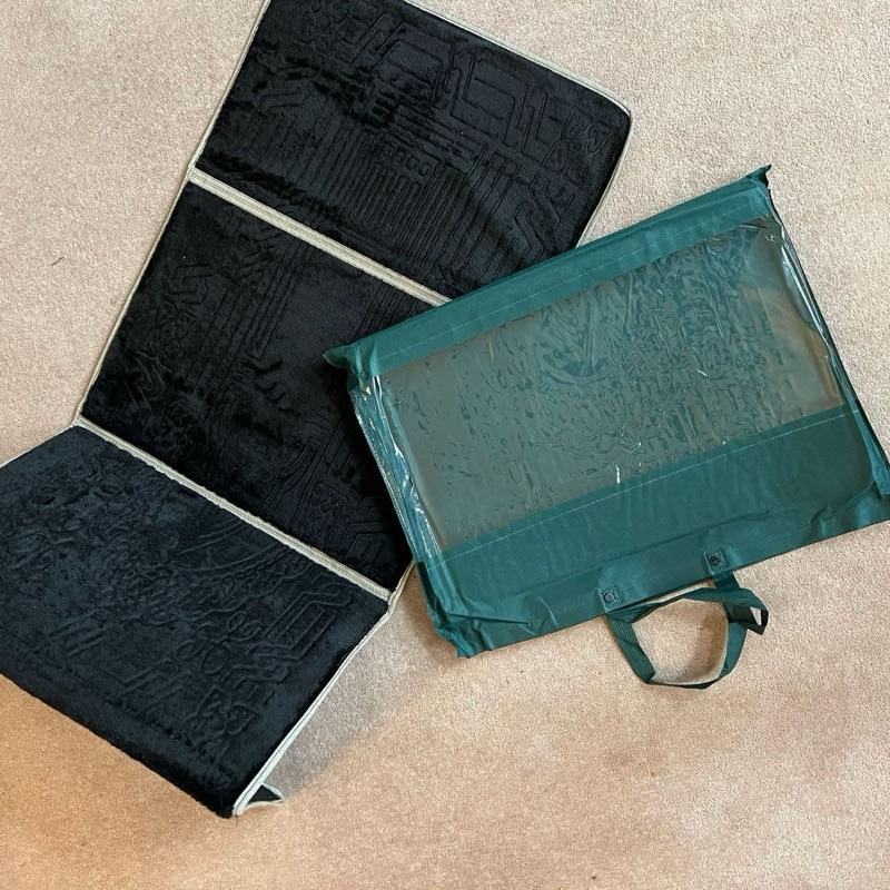 Portable Foldable Prayer Mat with Built-In Back Support & Reclining Chair Function β Perfect for Comfortable Prayers On-the-Go!
