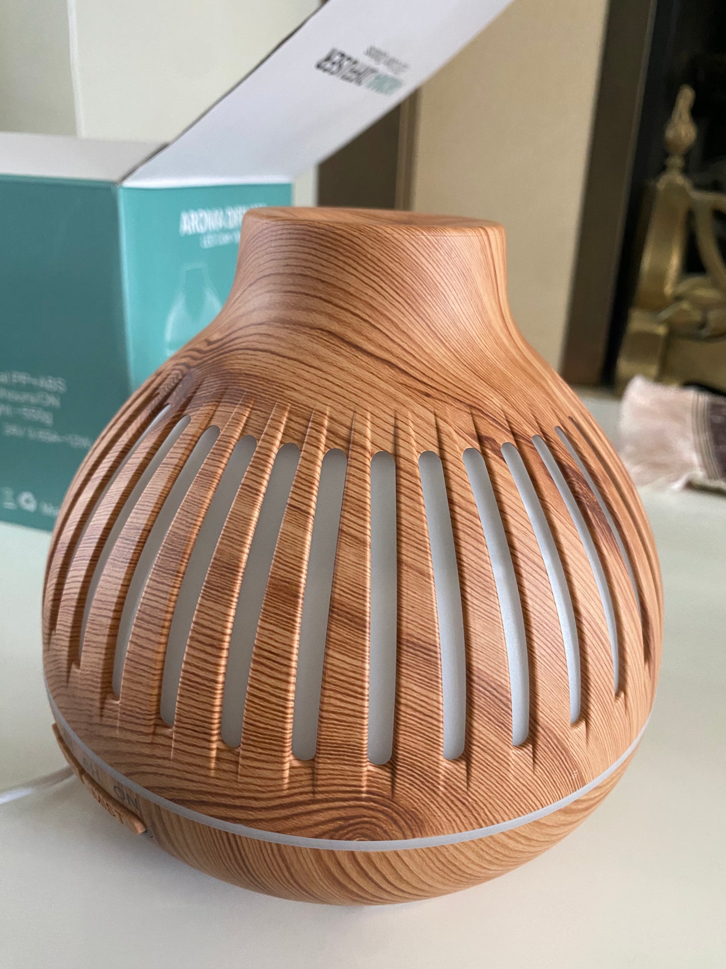 Aroma diffuser Dehumidifer wooden style with free oil