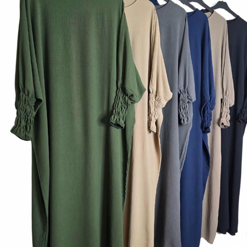 Elegant Rouched Sleeve Abaya with Pockets – Stylish & Modest Wear for Women