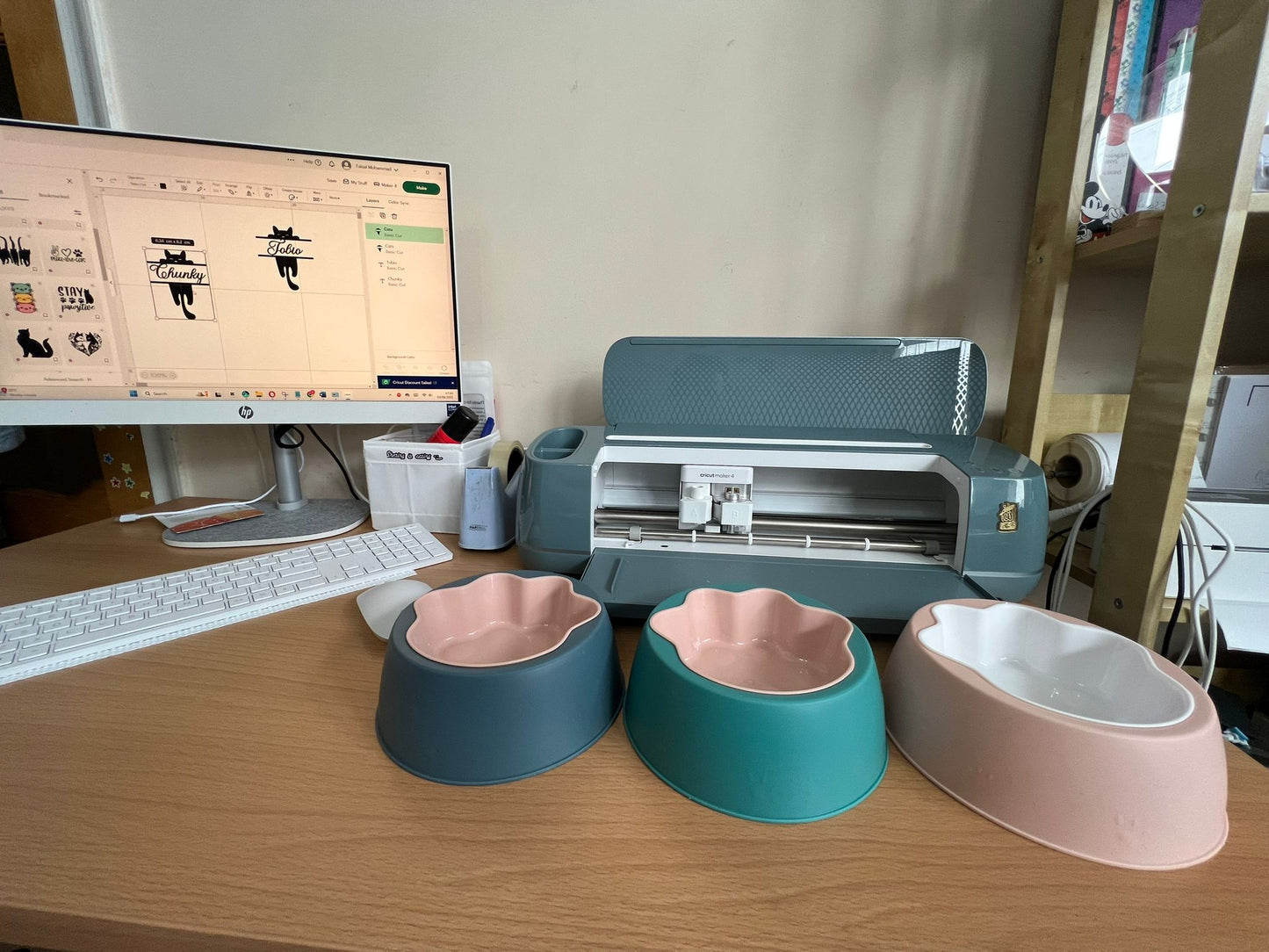 Personalised Pet Bowls Set of 3 Feeding Bowls with Name and Matching Sticker Custom Cat and Dog Bowl, Non-Slip, Food & Water Dish