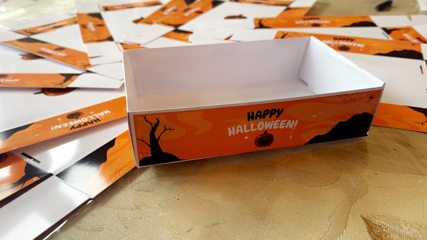 Halloween Personalized Serving Trays – Custom Name Design Paper Food & Snack Trays | Spooky Party Tableware for Halloween Events (Pack of 20)