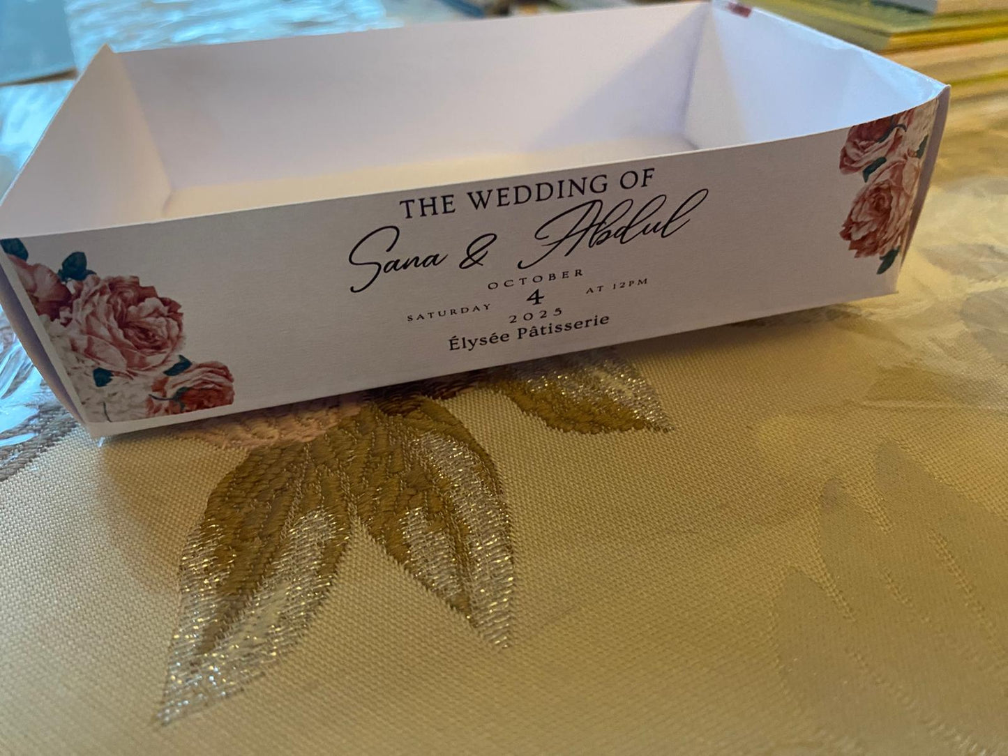 Custom Name Wedding & Anniversary Serving Trays – Personalized Paper Food & Snack Trays (Pack of 20)