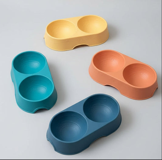 Custom Pet Name Feeding Bowl ( 25x13x5cm )( Available in 4 colors ) Sturdy Plastic Food & Water Bowl with Personalized Sticker