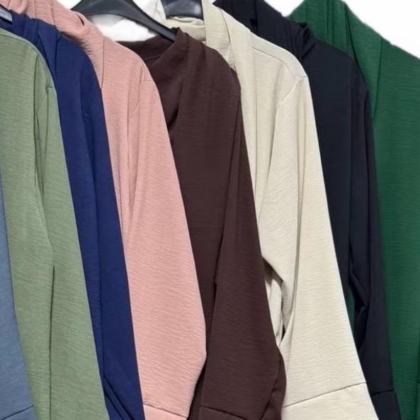 Women's Abaya with Attached Hijab & Pockets – Modest & Practical Islamic Wear