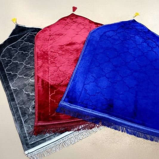 Muslim Namaz Mat - Full Size Padded Mosque Design Prayer Mat for Ramadan and Eid, Muslim Prayer Rug