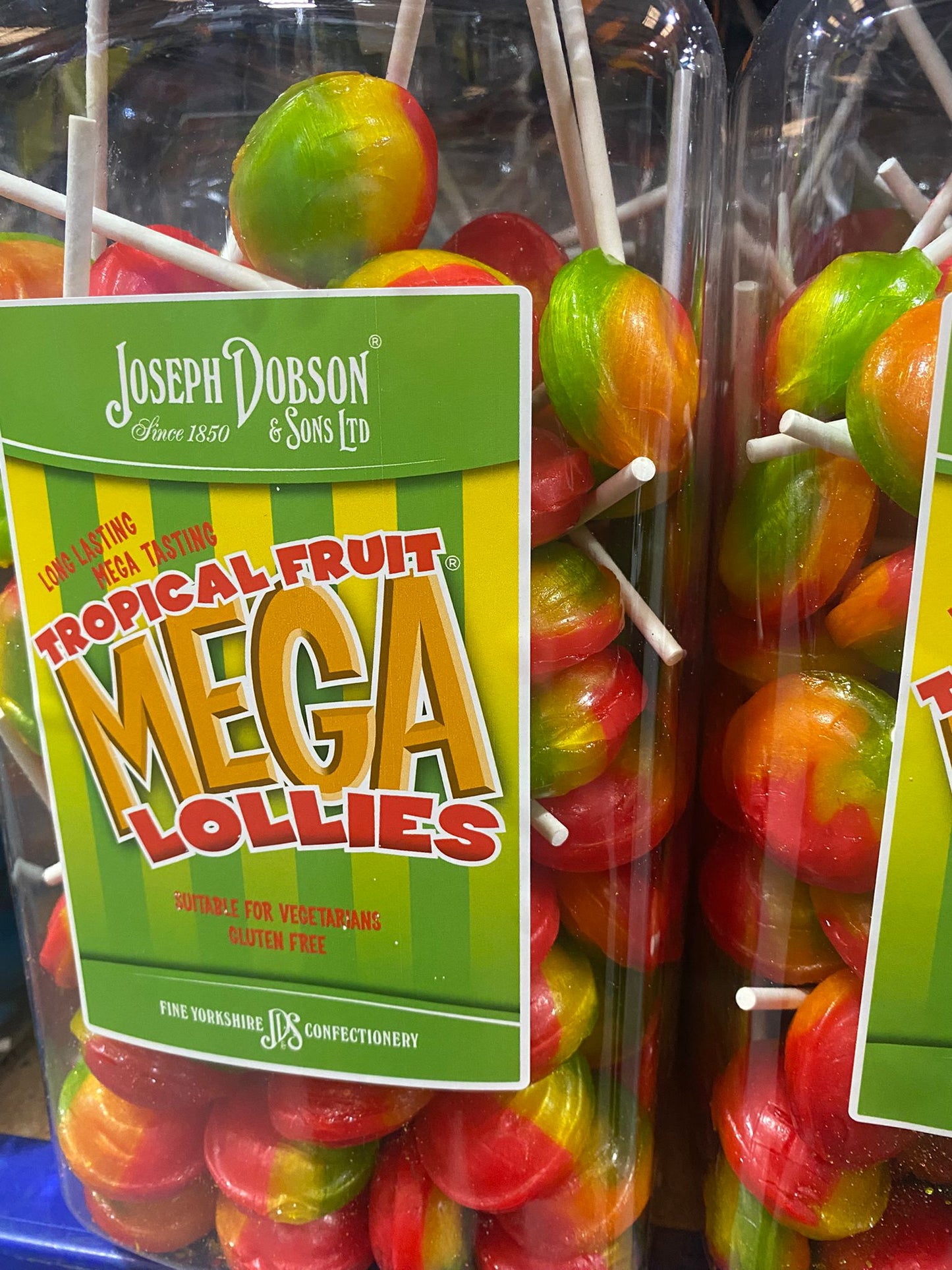 Mega Lollies 🍭🍓🍏🥤 – Single Flavour Bulk Sweets | Vegetarian, Gluten-Free & Natural Flavours (Pack of 90 Lollies) 1.99kg