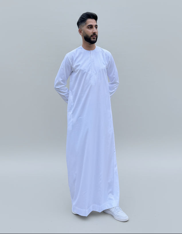 Men's Elegant White Thobe Jubba - Islamic Abaya Dishdasha Kaftan - Multiple Size