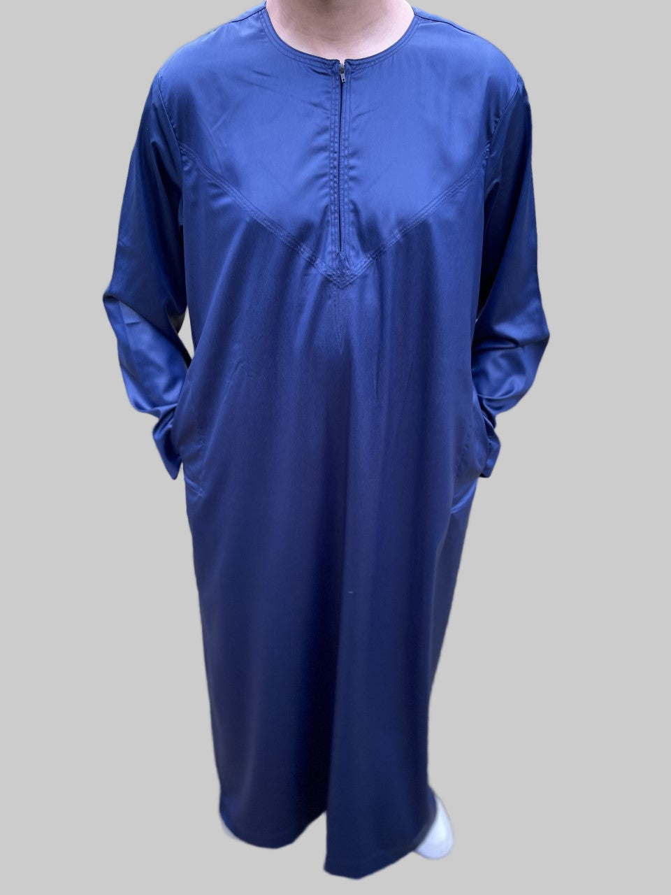 Luxurious Dark Blue Thobes & Jubba for Men